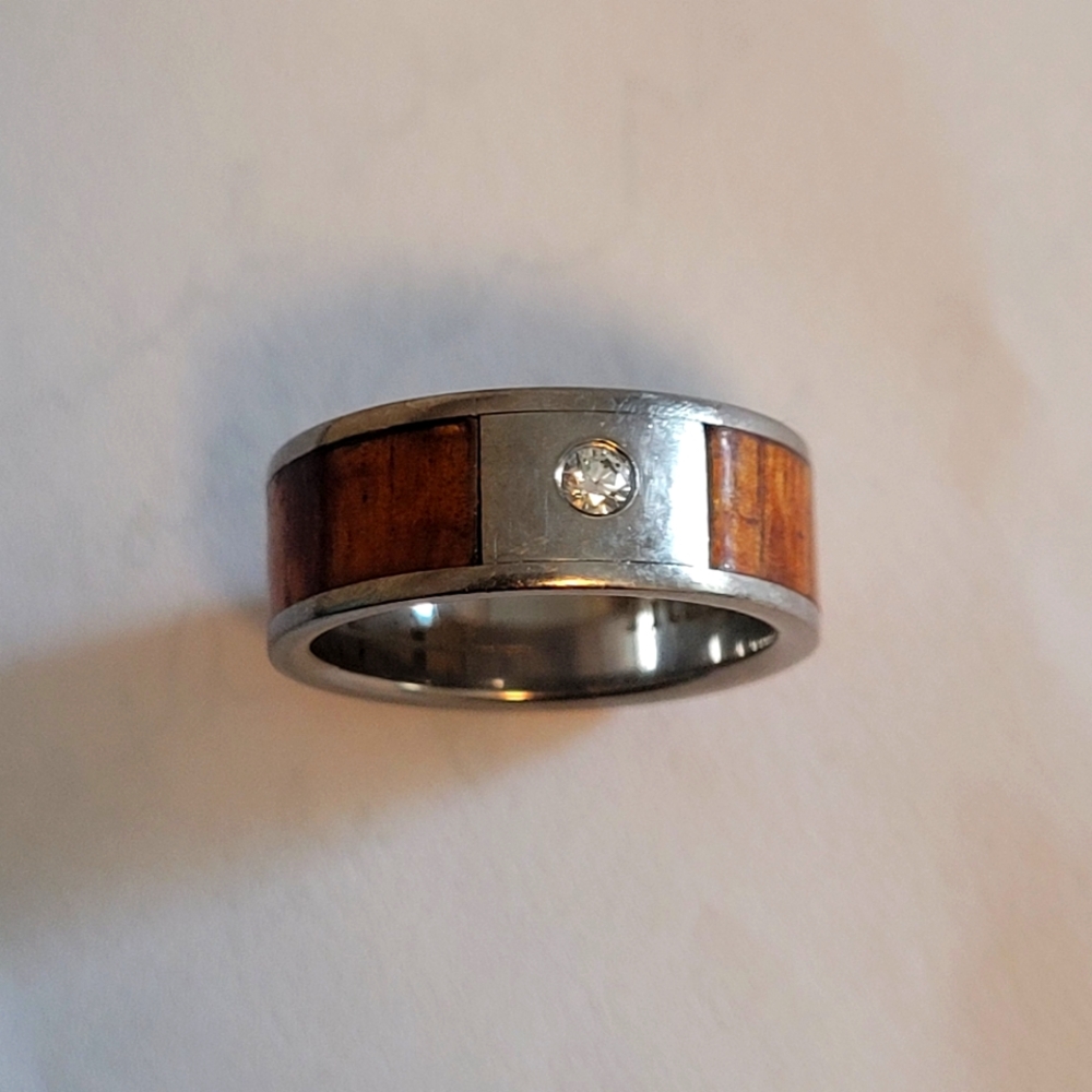 Titanium 9 Ring Natural Koa Wood With Diamond Inlaid Flat Wedding Ring